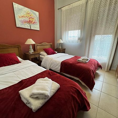 Nea Roda Apartments Zewnętrze zdjęcie