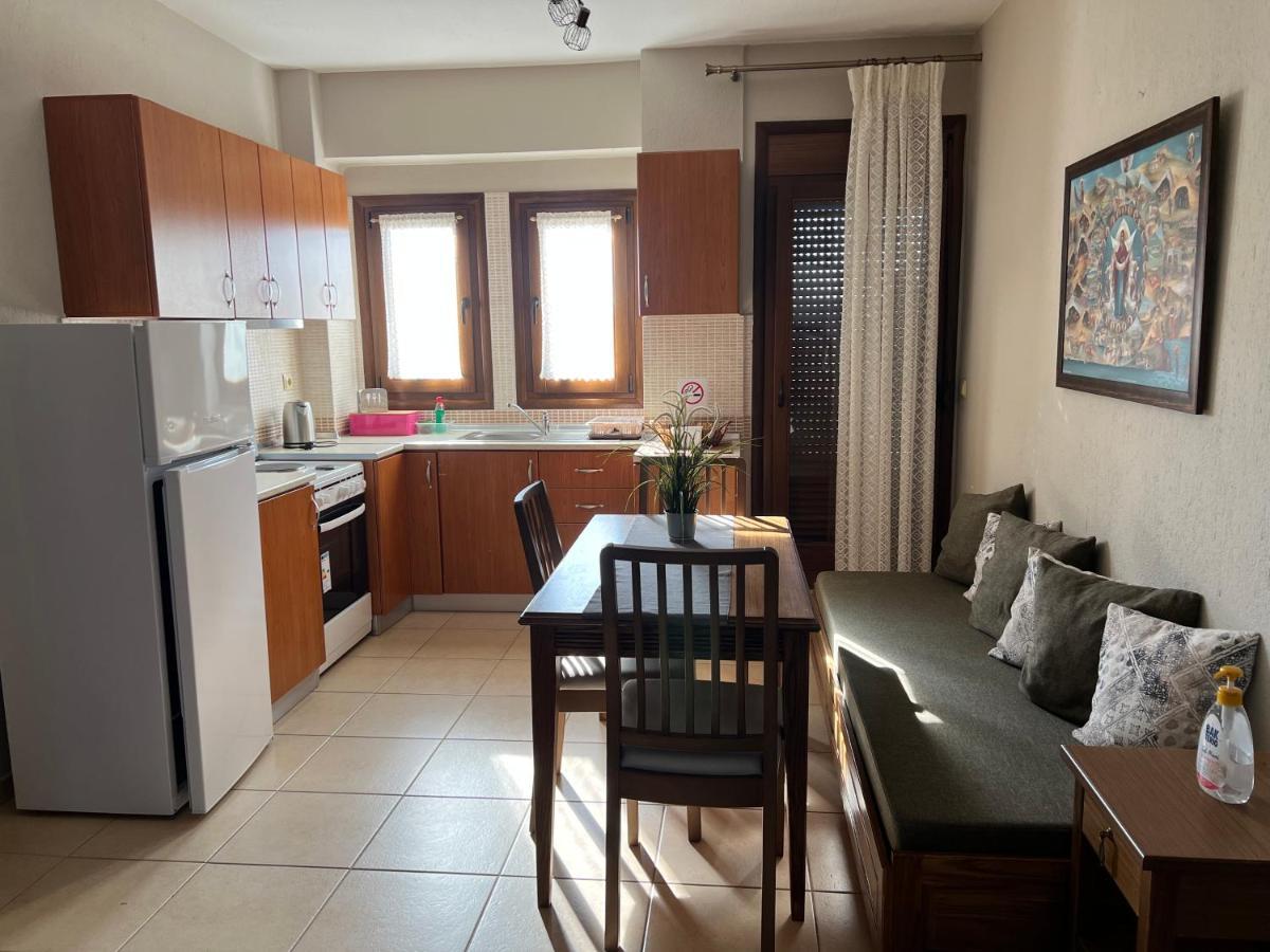 Nea Roda Apartments Zewnętrze zdjęcie