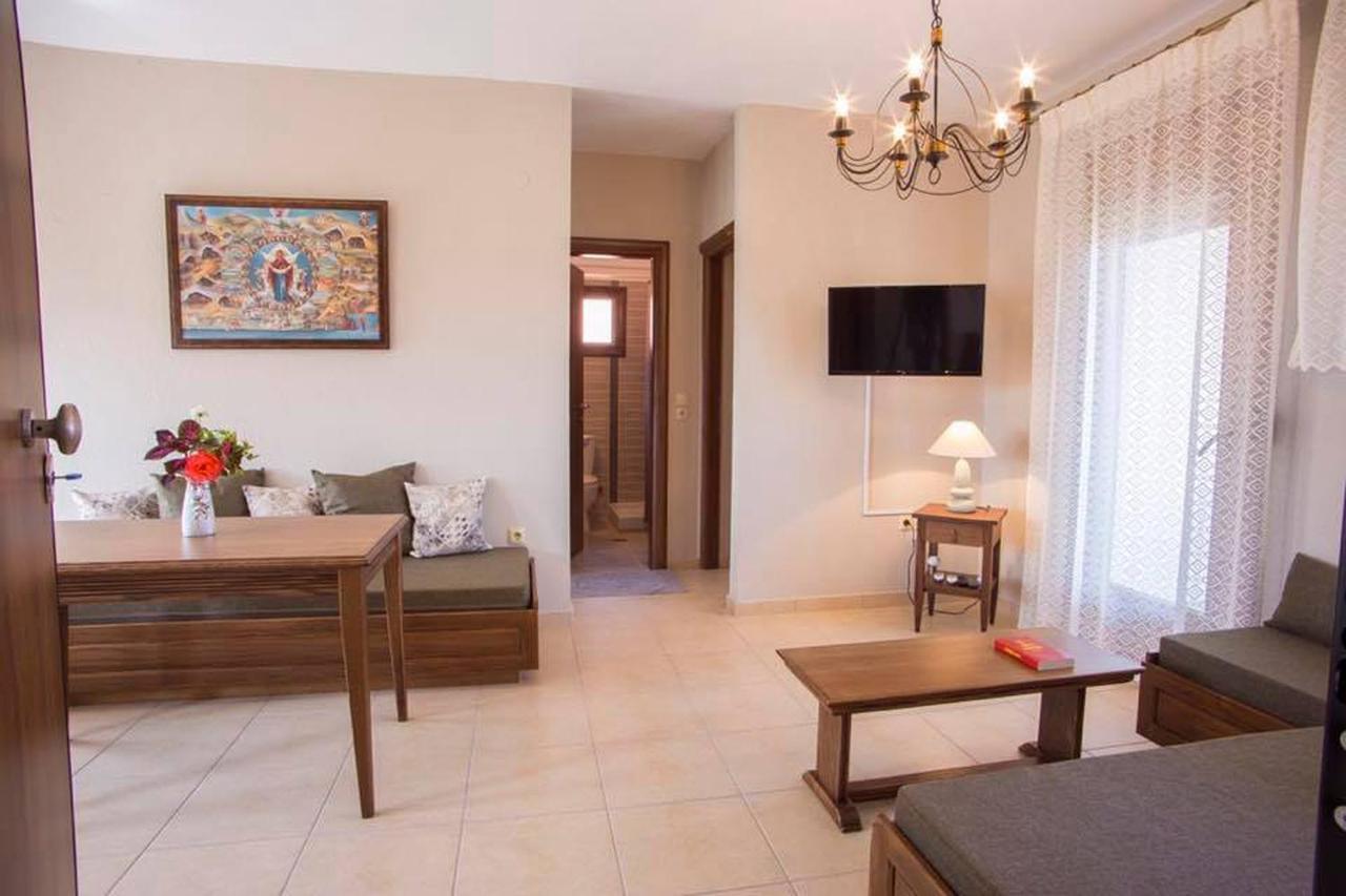 Nea Roda Apartments Zewnętrze zdjęcie