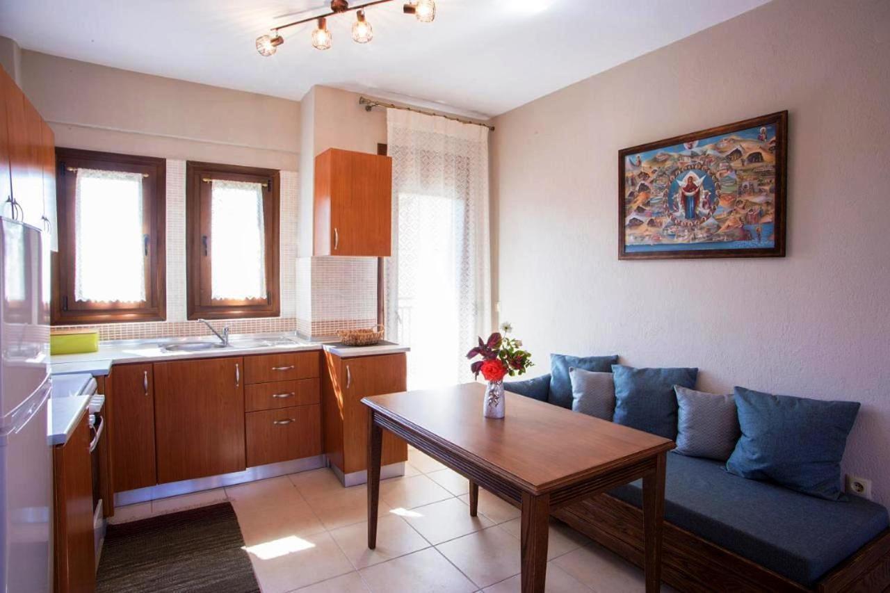 Nea Roda Apartments Zewnętrze zdjęcie